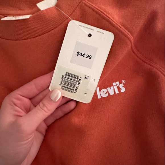 Levi’s Cropped Sweatshirt - Picture 4 of 4